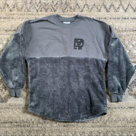 Disney x Spirit Jersey Walt Disney World Gray Sweatshirt Small - Picture 2 of 8